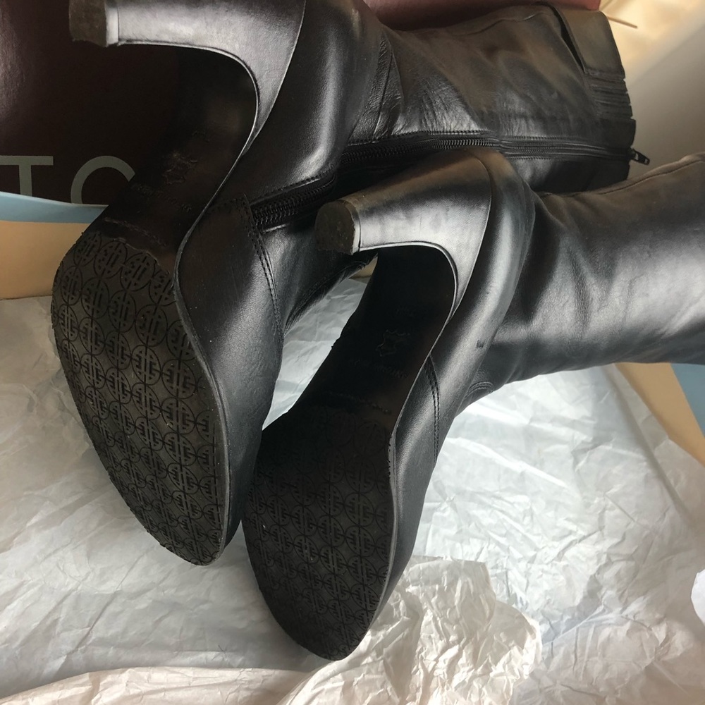 Knee High Leather Buckle Boots - Picture 6 of 7